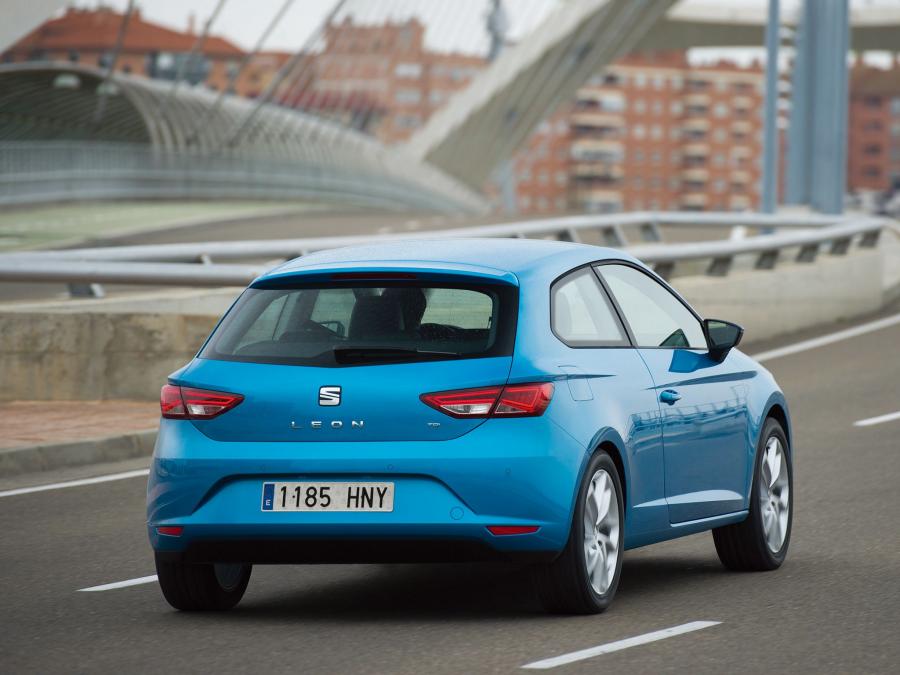  Seat Leon SC 2013 года  (фото 32 из 52)